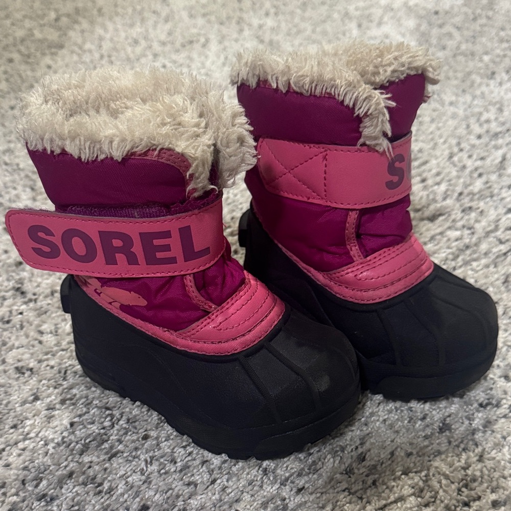 Sorel Fuchsia and Black Kids' Boots